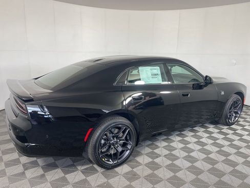 New 2026 Dodge Charger Scat Pack w/ Blacktop Package AWD/4WD image 6