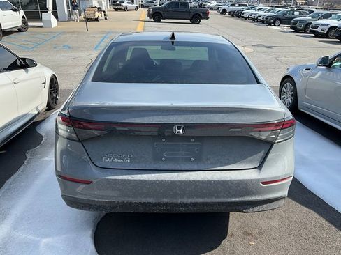 Used 2025 Honda Accord SE image 5