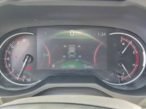 Used 2024 Toyota RAV4 LE FWD image 11