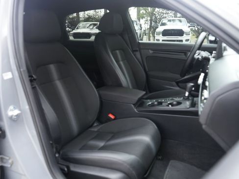 Used 2025 Honda Civic Sport image 33