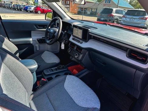 Used 2024 Ford Maverick XLT image 23