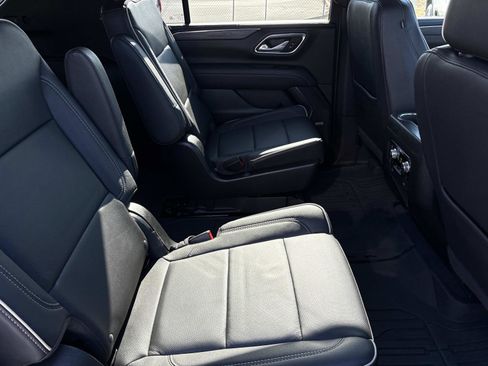 Certified 2023 GMC Yukon XL SLT w/ SLT Premium Package image 33
