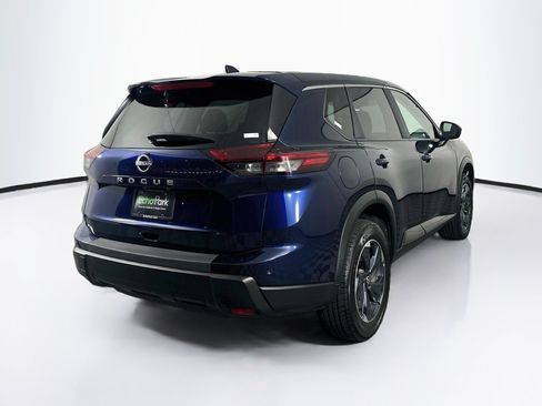 Used 2025 Nissan Rogue SV FWD image 9
