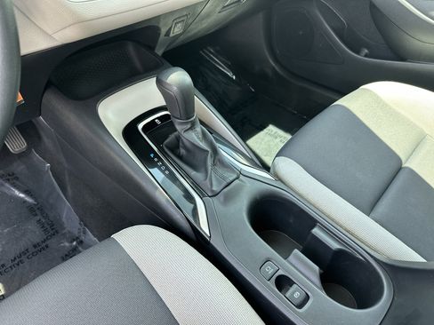 Certified 2025 Toyota Corolla LE FWD image 26