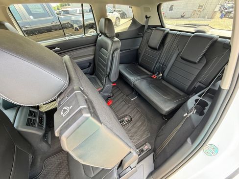 Used 2023 Volkswagen Atlas SEL Premium AWD/4WD image 14
