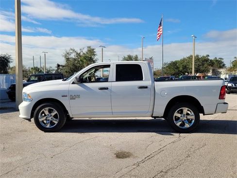 Certified 2019 RAM 1500 Express w/ Express Value Package image 7
