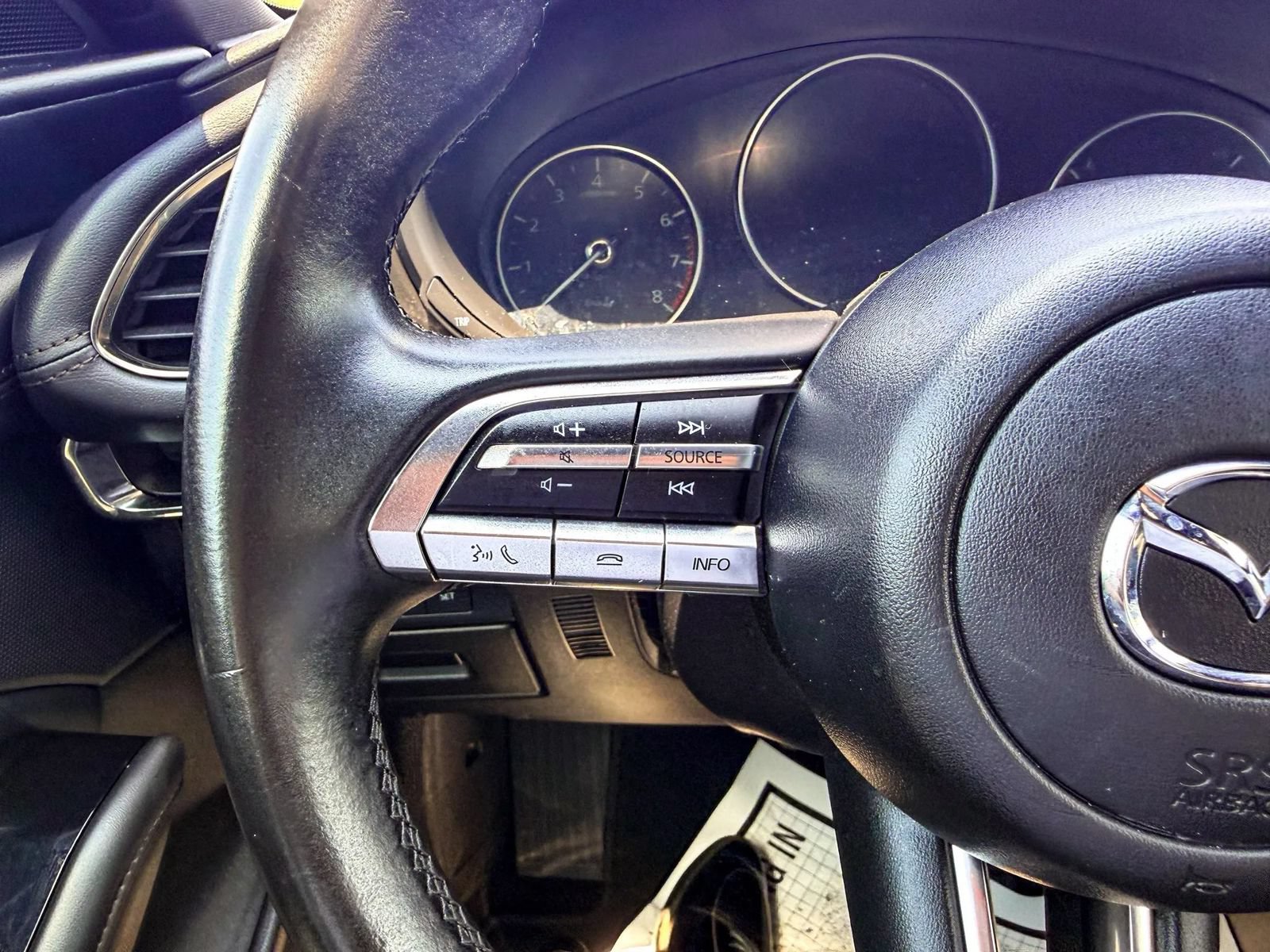 Used 2023 MAZDA MAZDA3 s FWD image 33