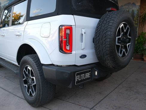 Used 2022 Ford Bronco Outer Banks image 26