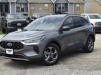 New 2025 Ford Escape ST-Line w/ Equipment Group 301A
