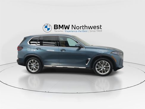 New 2026 BMW X5 xDrive40i image 5
