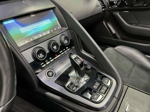 Used 2019 Jaguar F-TYPE Convertible RWD image 48