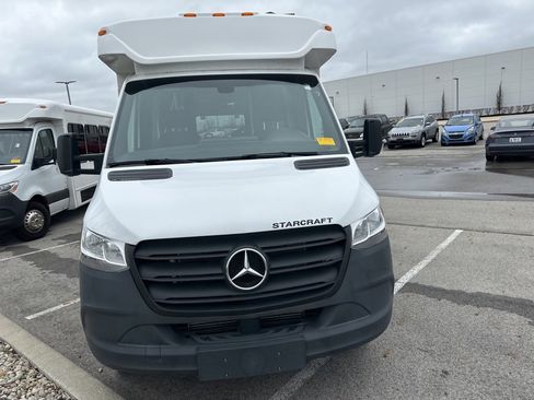 Used 2022 Mercedes-Benz Sprinter 3500 image 3