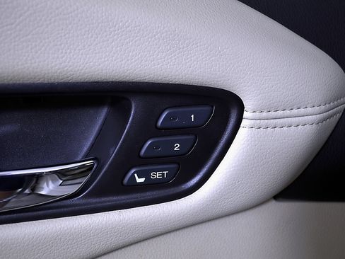 Used 2013 Acura RDX FWD image 17