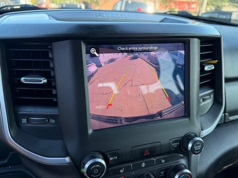 Used 2021 RAM 1500 Big Horn AWD/4WD image 21
