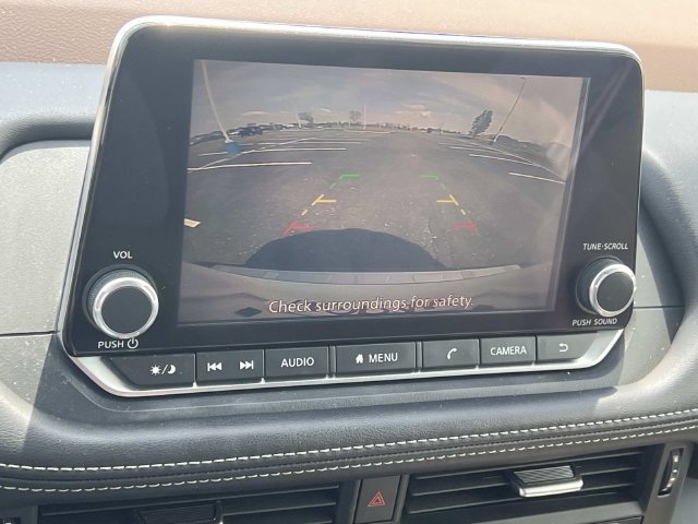 Used 2022 Nissan Rogue S AWD/4WD image 20