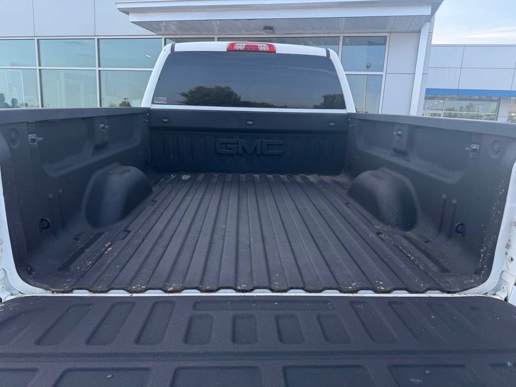 Used 2015 GMC Sierra 2500 4x4 Crew Cab w/ Sierra Convenience Package image 8