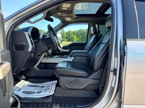 Used 2020 Ford F250 Lariat w/ Lariat Ultimate Package AWD/4WD image 18