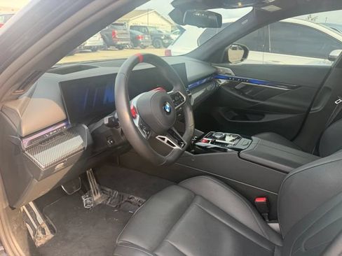 Used 2025 BMW M5 w/ Executive Package AWD/4WD image 5