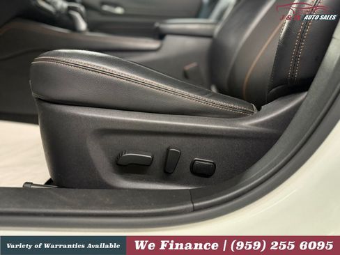 Used 2021 Nissan Altima 2.5 SR w/ SR Premium Package AWD/4WD image 30