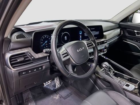 Used 2024 Kia Telluride SX image 9