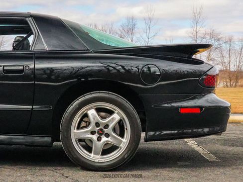 Used 2001 Pontiac Firebird Trans Am image 5