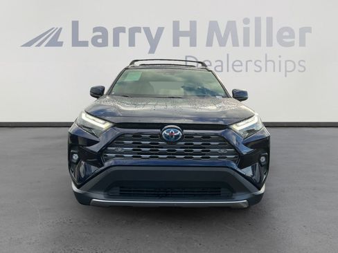 Used 2024 Toyota RAV4 Limited image 8