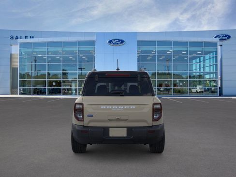 New 2025 Ford Bronco Sport Outer Banks image 6