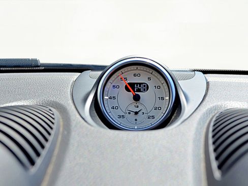 Used 2024 Porsche 718 Boxster image 43