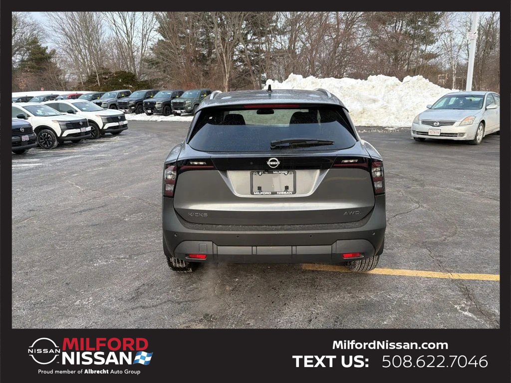 Used 2026 Nissan Kicks SV w/ Cold Weather Package AWD/4WD image 3