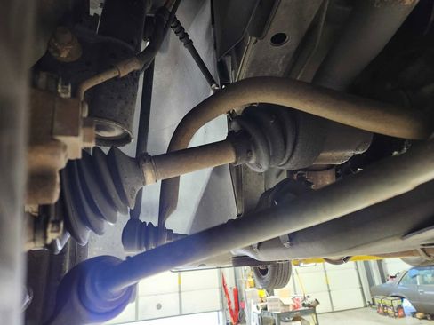 Used 1998 Chrysler Concorde LX image 19