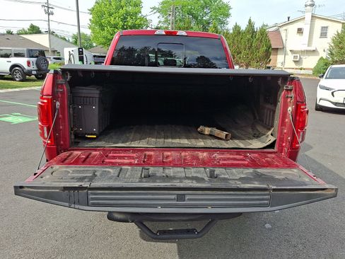 Used 2015 Ford F150 XLT w/ Equipment Group 302A Luxury AWD/4WD image 30