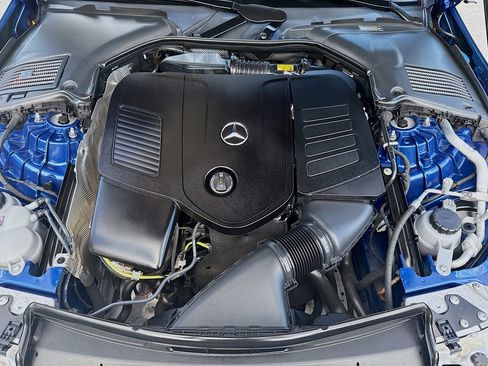 Used 2024 Mercedes-Benz CLE 300 4MATIC Coupe image 32