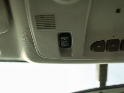 Used 2017 GMC Acadia Limited SLT image 14