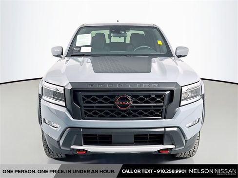 Used 2023 Nissan Frontier Pro-X w/ Technology Package image 2