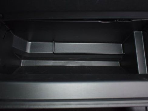 Used 2023 Ford Explorer Limited image 49