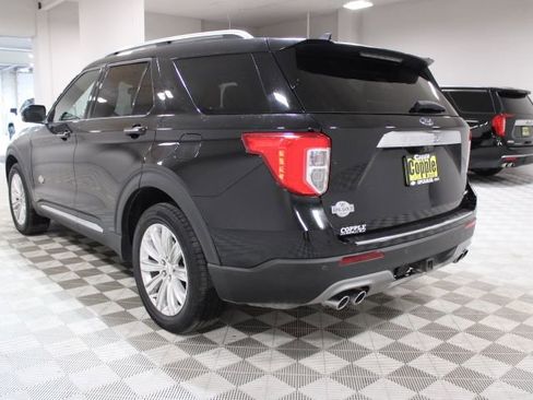 Used 2022 Ford Explorer King Ranch w/ Technology Package image 9