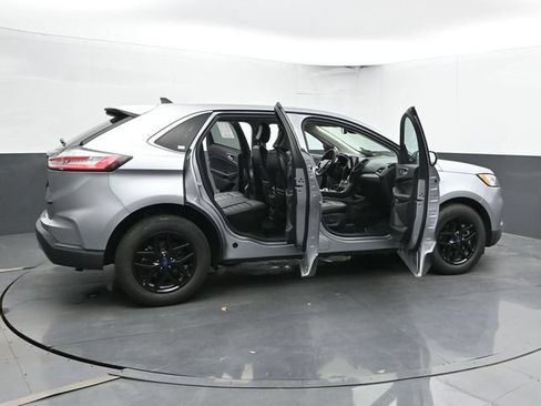Used 2021 Ford Edge SEL w/ Convenience Package FWD image 56