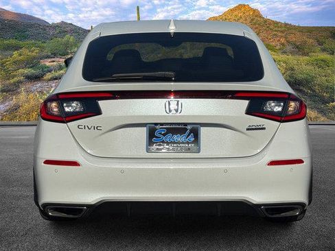 Used 2023 Honda Civic Sport Touring image 5