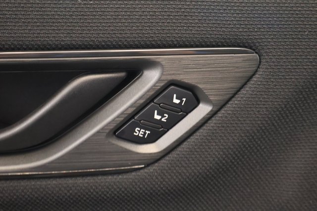 New 2026 Subaru Outback Limited AWD/4WD image 11