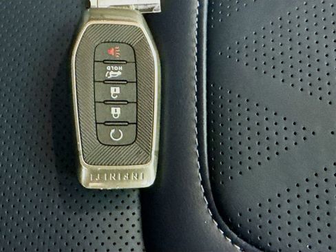 Used 2026 INFINITI QX80 4WD w/ Sport Exterior Package image 40