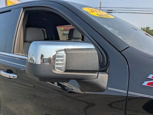 Used 2025 Chevrolet Silverado 1500 LTZ w/ LTZ Premium Package AWD/4WD image 14