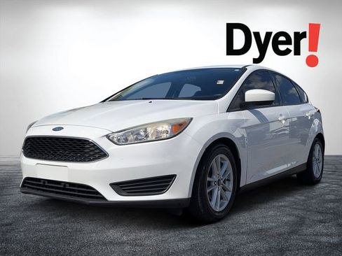 Used 2018 Ford Focus SE FWD image 8