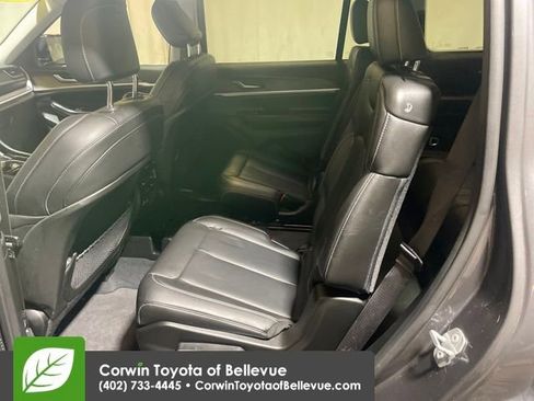 Used 2023 Jeep Grand Cherokee L Limited w/ Trailer Tow Group (B) image 36