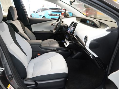 Used 2016 Toyota Prius Two w/ Protection Package FWD image 33