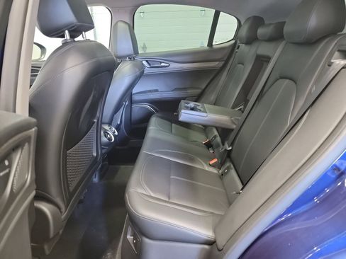 Used 2021 Alfa Romeo Stelvio Ti AWD/4WD image 28