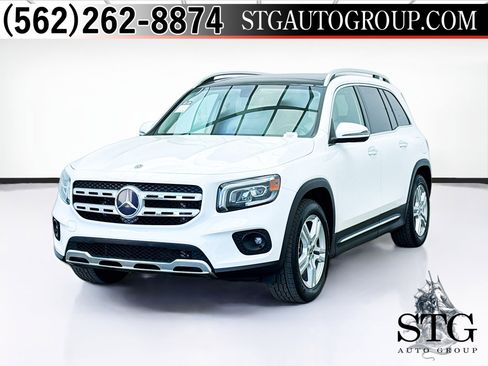 Used 2020 Mercedes-Benz GLB 250 4MATIC w/ Premium Package image 1