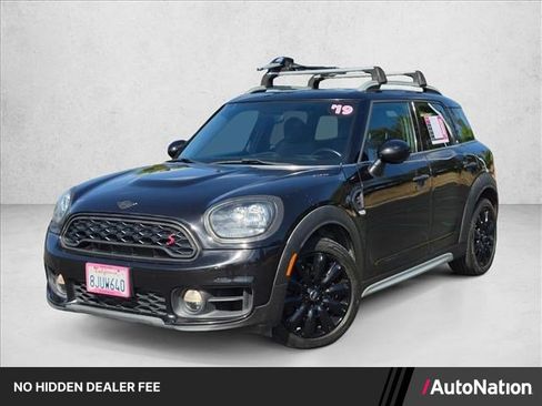 Used 2019 MINI Cooper Countryman S FWD image 1