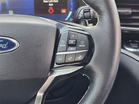 Used 2022 Ford Explorer ST w/ Equipment Group 401A AWD/4WD image 26