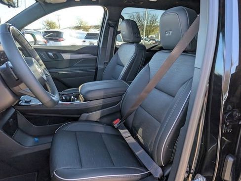 New 2026 Buick Enclave Sport Touring w/ Super Cruise Package FWD image 18
