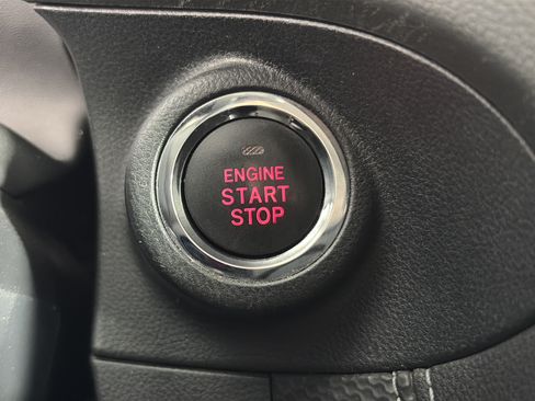 Used 2019 Subaru Forester Limited AWD/4WD image 29